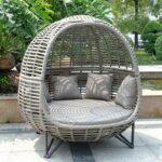 Metal frame with Wicker Patio Sunbed